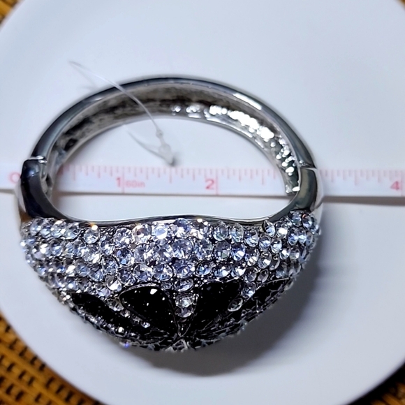 Vintage Chunky Hinge / Clamper Dome Bracelet with Black Clear Crystal … - Picture 7 of 8